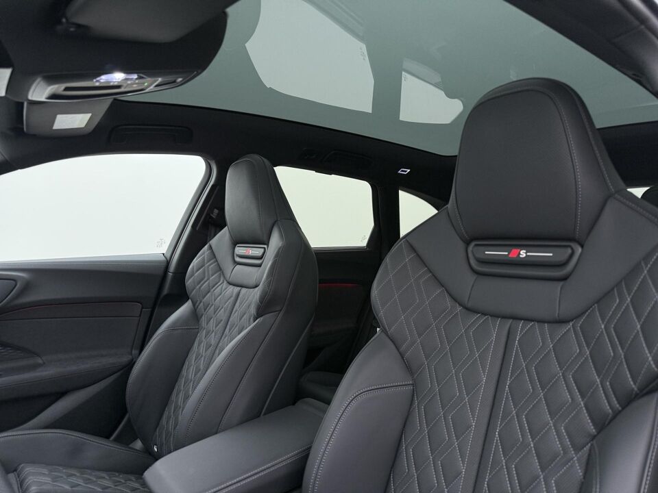 Audi A5 Avant 367PK e-hybrid Quattro Competition