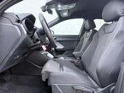 Audi Q3 45 TFSIe Advanced edition