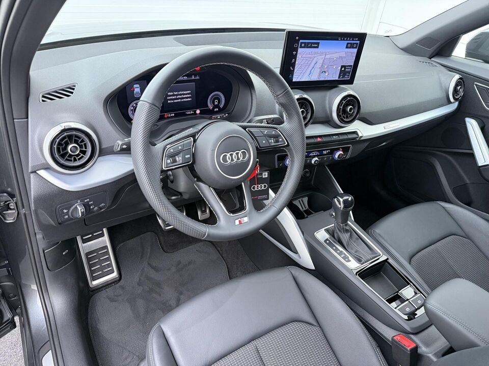 Audi Q2 35 TFSI S-line