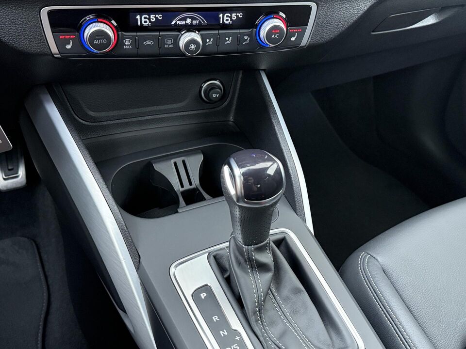 Audi Q2 35 TFSI S-line