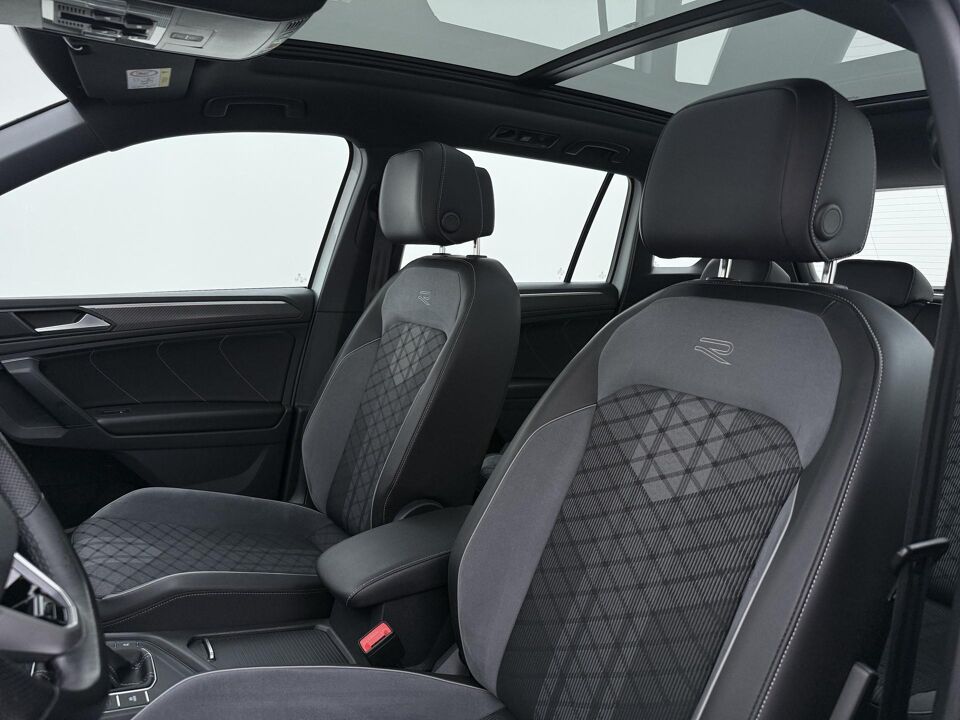 Volkswagen Tiguan 1.4 TSI eHybrid R-Line Business+