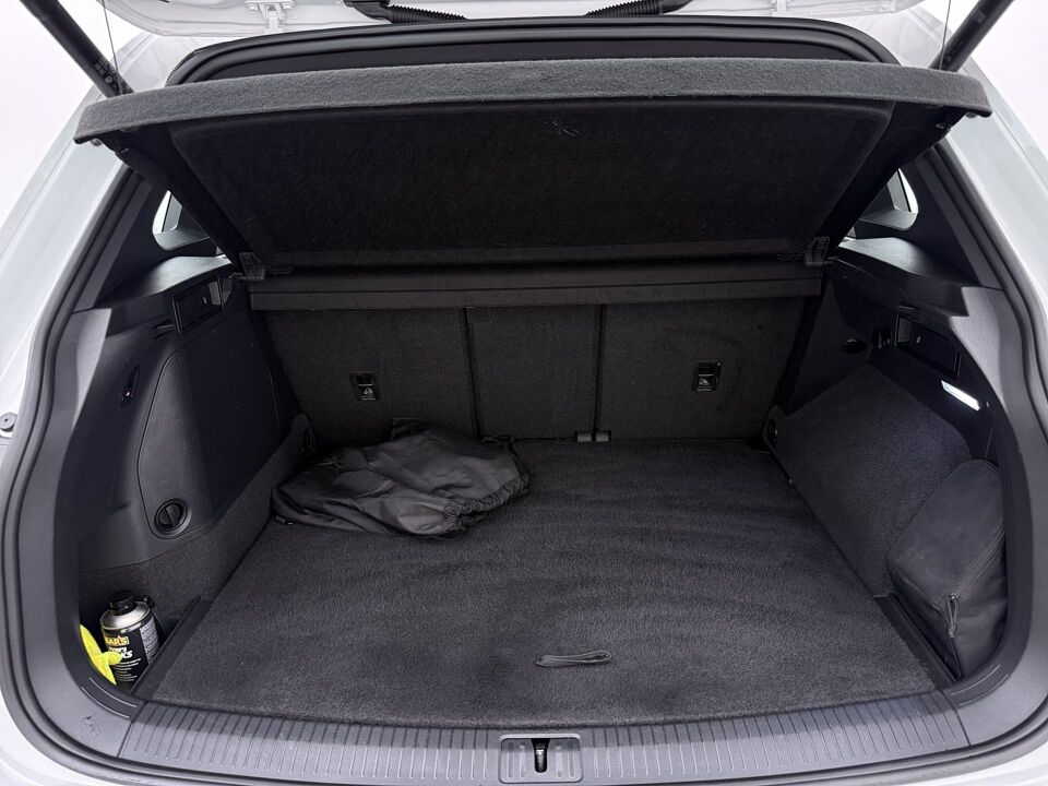 Volkswagen Tiguan 1.4 TSI eHybrid R-Line Business+