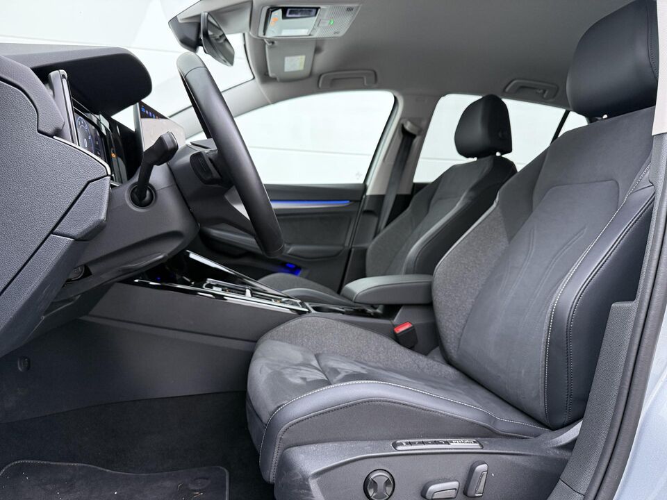 Volkswagen Golf 1.5 eHybrid Style Edition