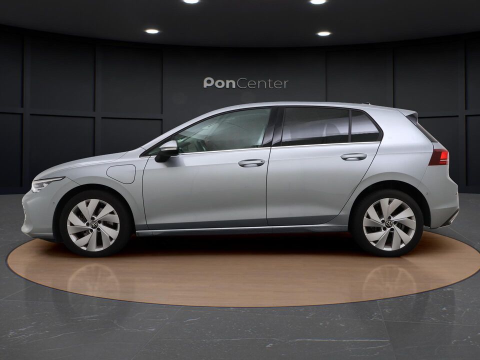 Volkswagen Golf 1.5 eHybrid Style Edition