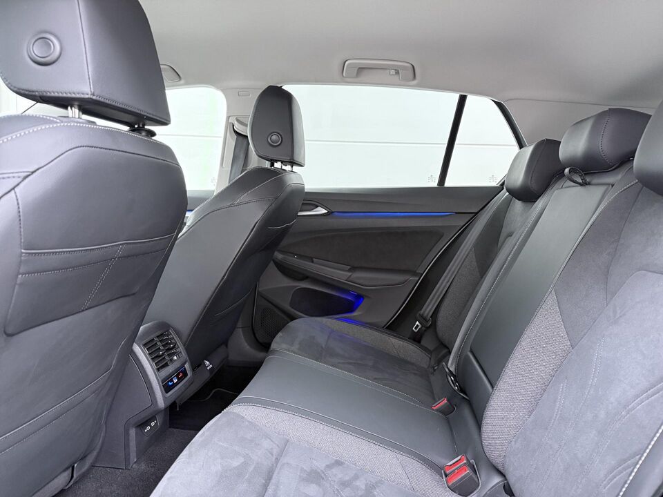 Volkswagen Golf 1.5 eHybrid Style Edition
