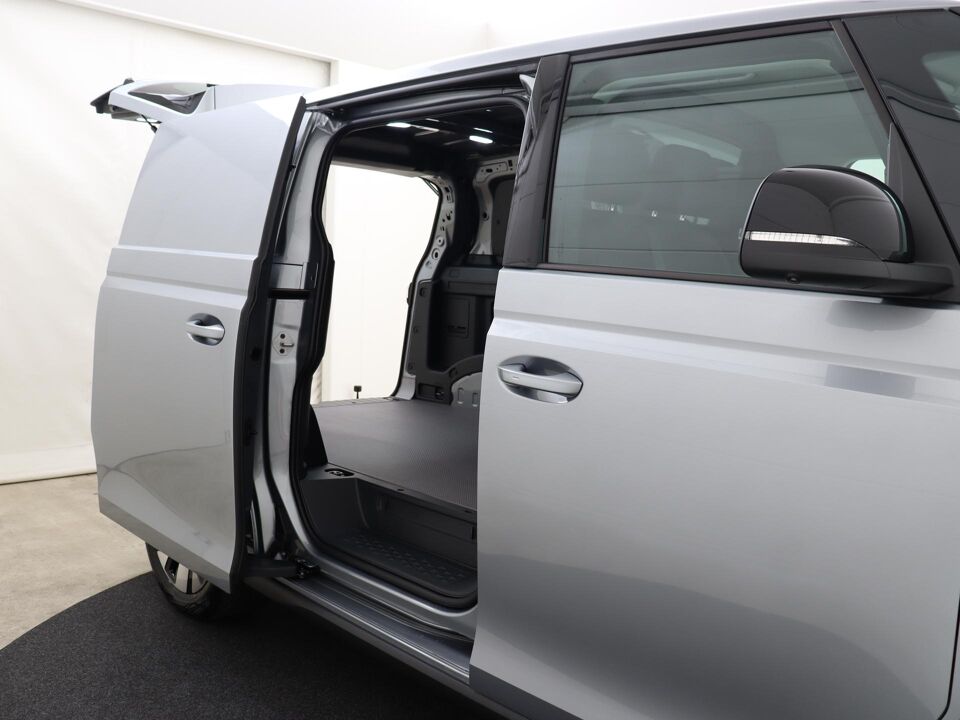 VW-Bedrijfswagens ID. Buzz Cargo Bulli Limited Edition 210 kW / 286 pk