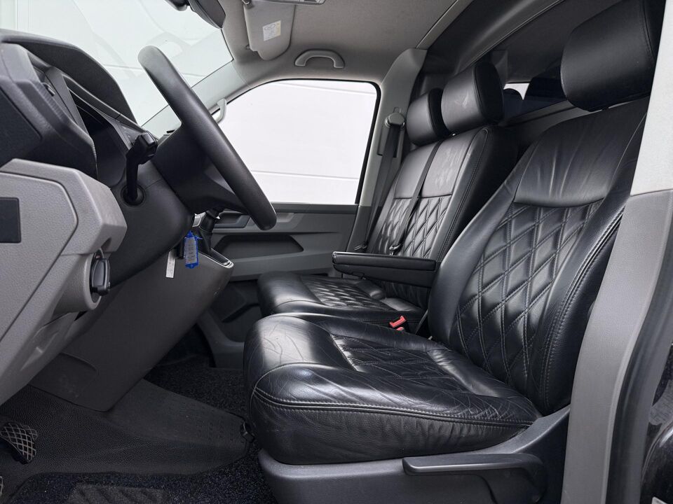 VW-Bedrijfswagens Transporter 2.0 TDI L2H1 28