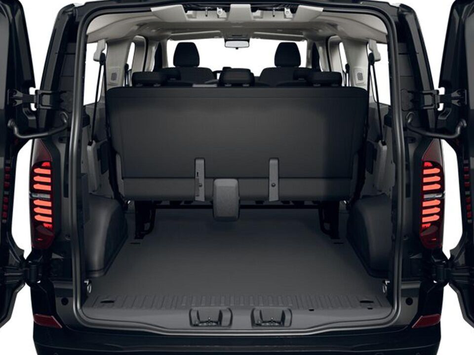 Volkswagen Transporter Kombi Life L2 2.5 eHybrid 171 kW / 233 pk