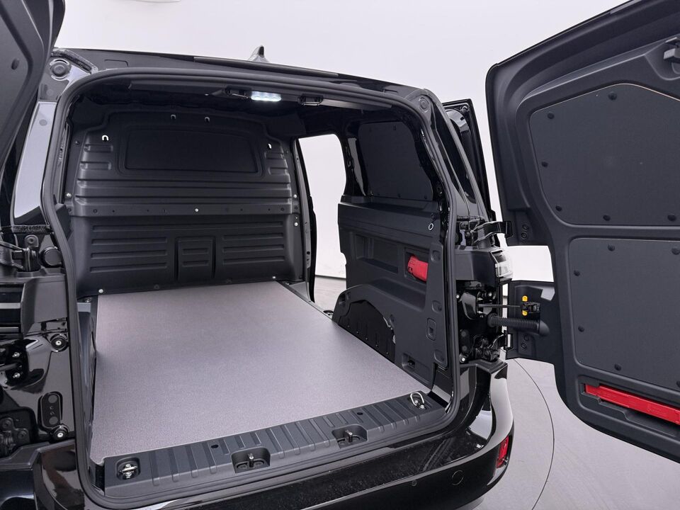 VW-Bedrijfswagens ID. Buzz Cargo Bulli Limited Edition 210 kW / 286 pk