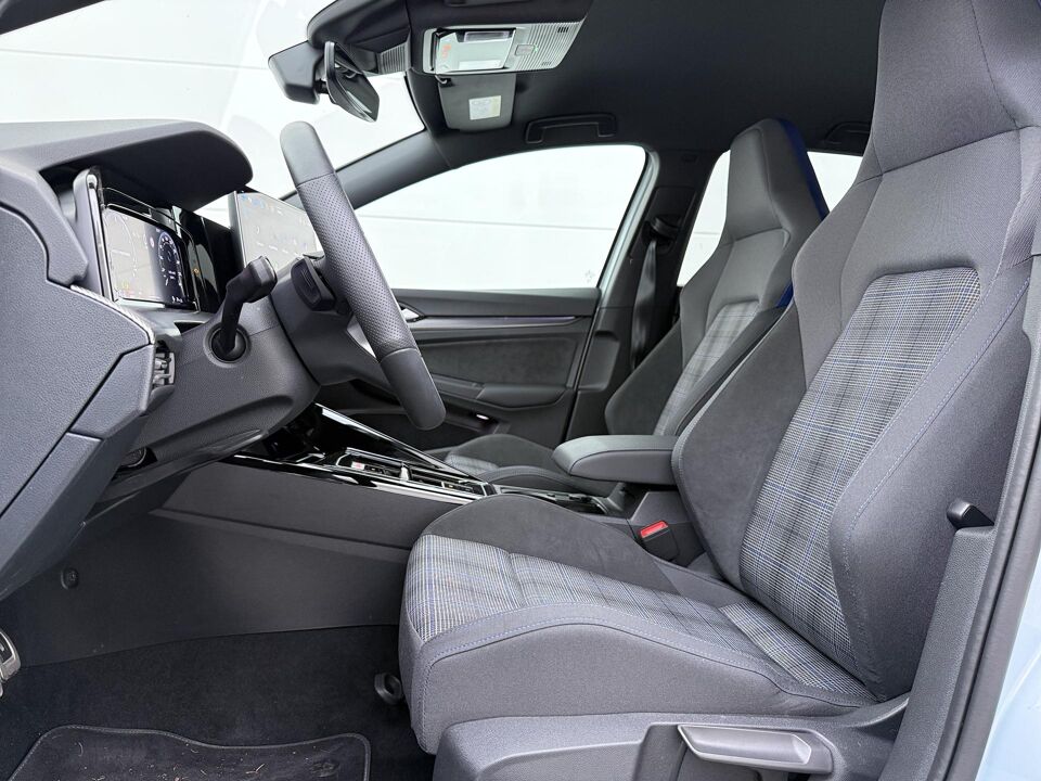 Volkswagen Golf 1.5 eHybrid GTE