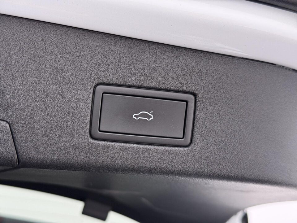 Volkswagen ID.4 Pro Max 77 kWh