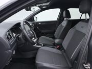 Volkswagen T-Roc 1.5 TSI Sport Business R