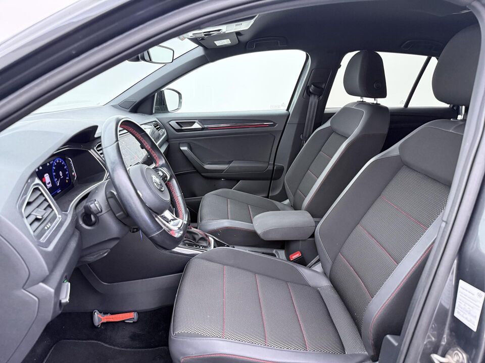 Volkswagen T-Roc 1.5 TSI Sport Business R-line