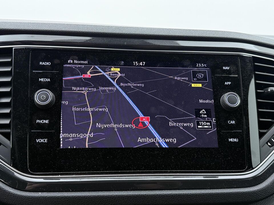 Volkswagen T-Roc 1.5 TSI Sport Business R-line