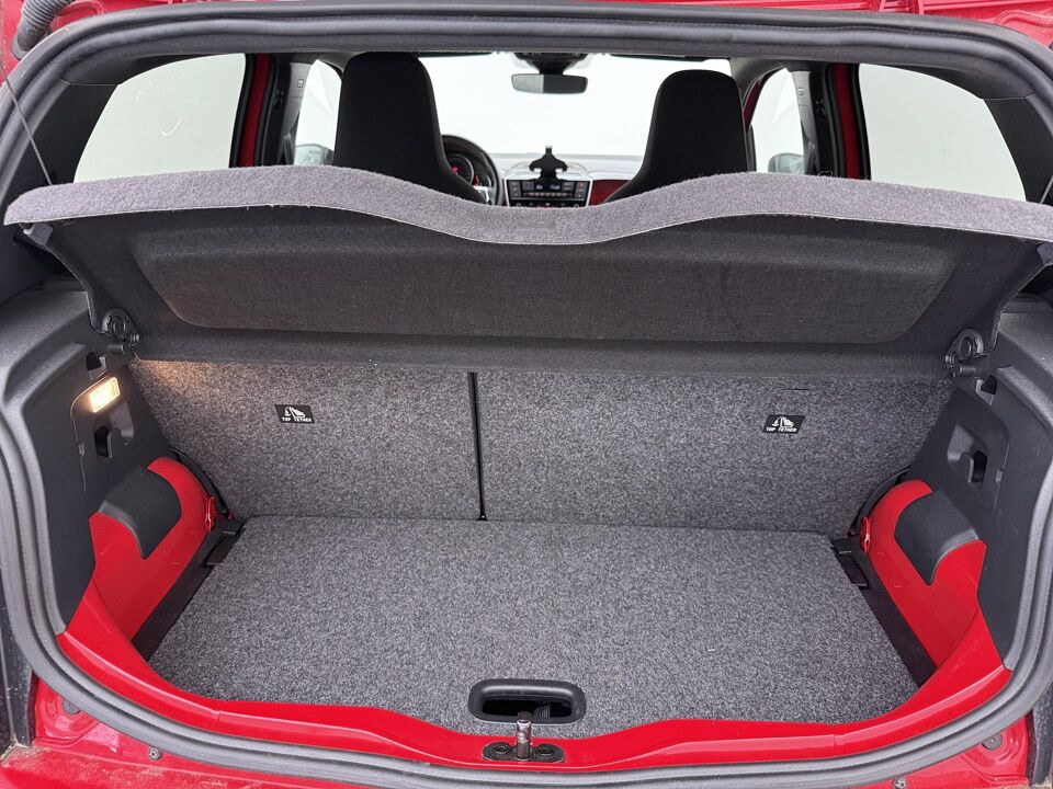 Volkswagen up! 1.0 TSI GTI