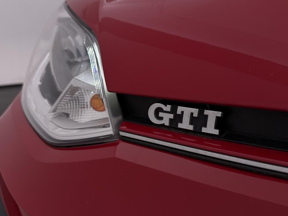 Volkswagen up! 1.0 TSI GTI