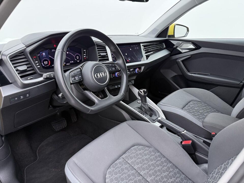 Audi A1 Sportback 30 TFSI S-line
