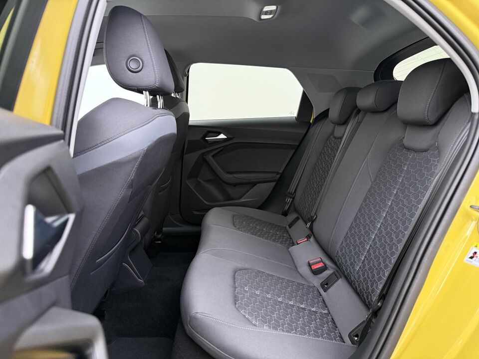 Audi A1 Sportback 30 TFSI S-line