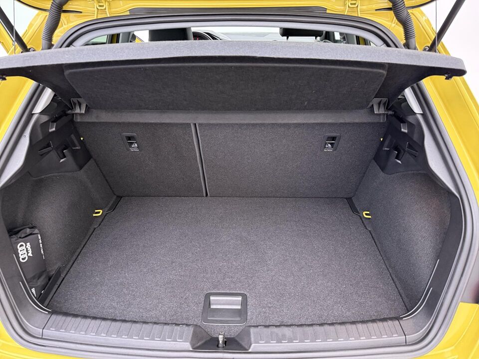 Audi A1 Sportback 30 TFSI S-line