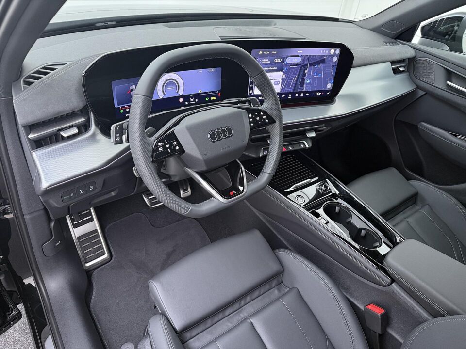 Audi Q3 S edition 1.5 e-hybrid 200 kW / 272 PK
