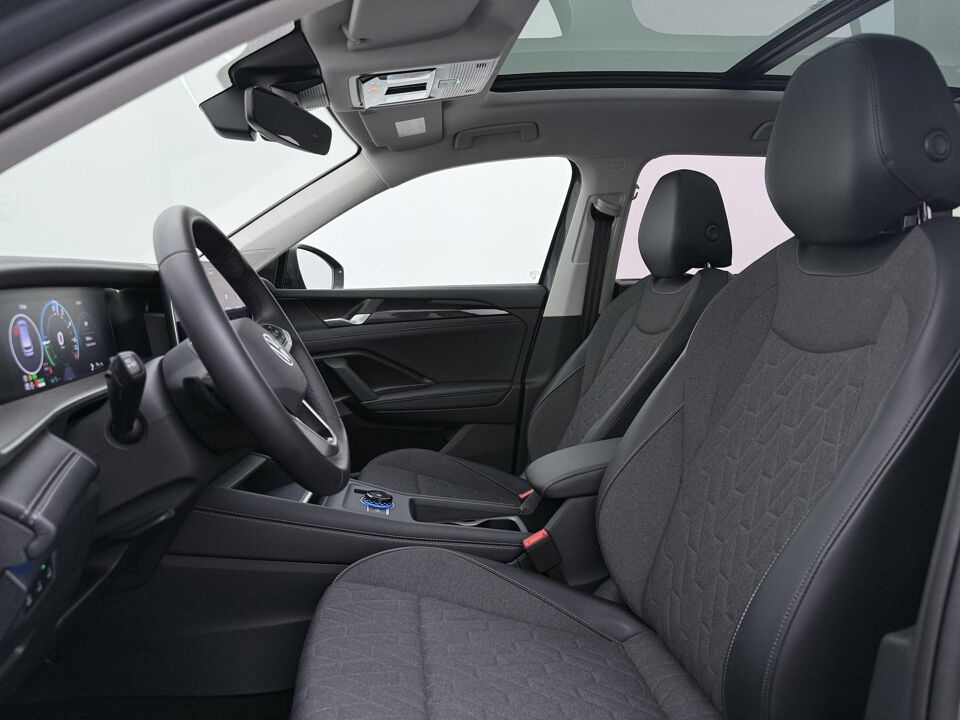 Volkswagen Tayron 1.5 eHybrid Life Edition