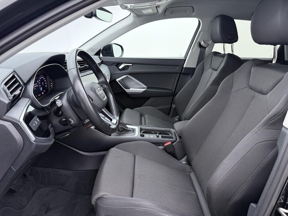 Audi Q3 35 TFSI Advanced edition