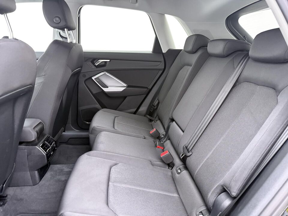 Audi Q3 35 TFSI Advanced edition