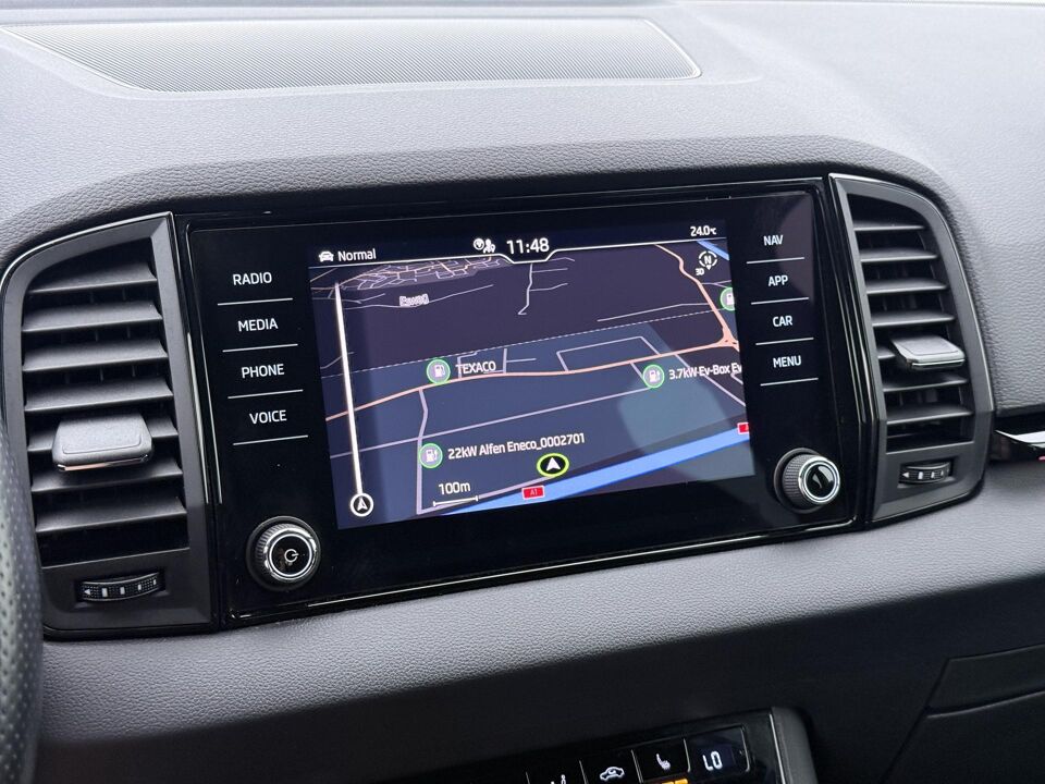Škoda Karoq 1.5 TSI Sportline Business