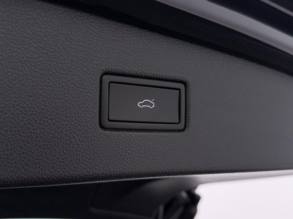 Volkswagen Tiguan 1.4 TSI eHybrid R-Line Business