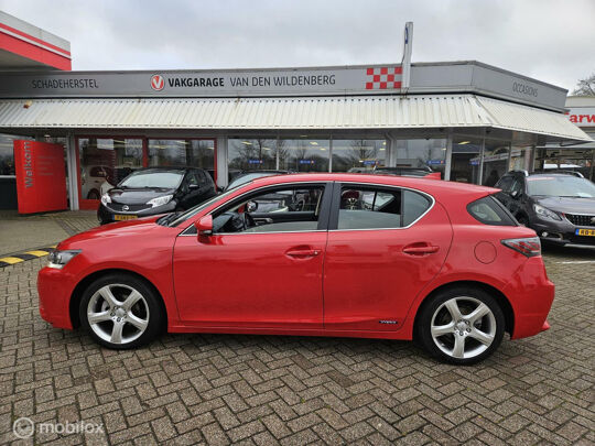 Lexus CT 200h HYBRID
