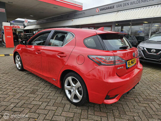 Lexus CT 200h HYBRID