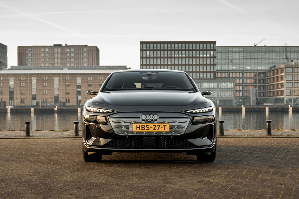 Audi A6 Avant e-tron voorkant