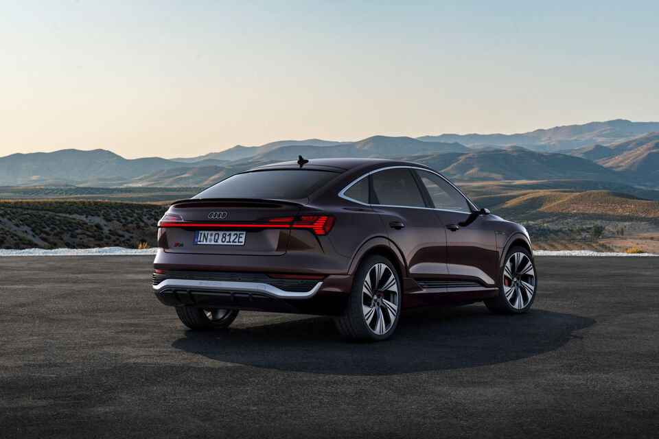 Audi Q8 e-tron 12