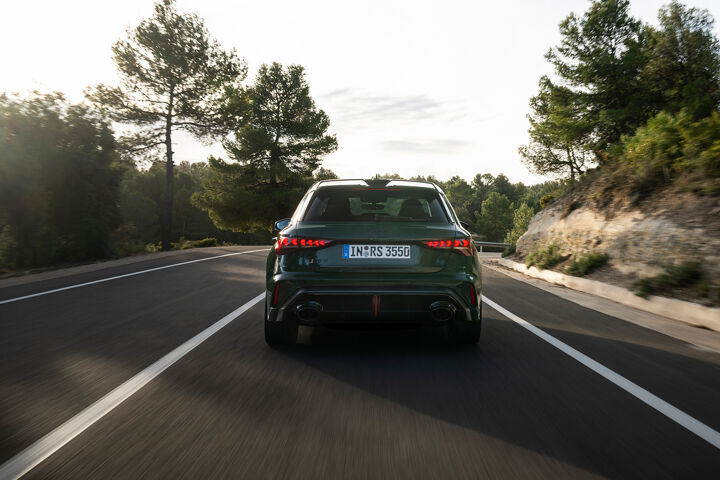Audi RS 3 competition limited Content Achter Rijdend