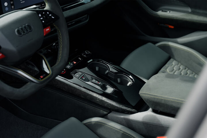 Audi RS5 Avant Still middenconsole