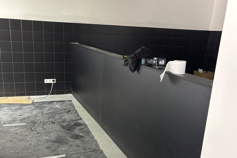 Nieuwbouw Pon Center Skoda - interieur keuken