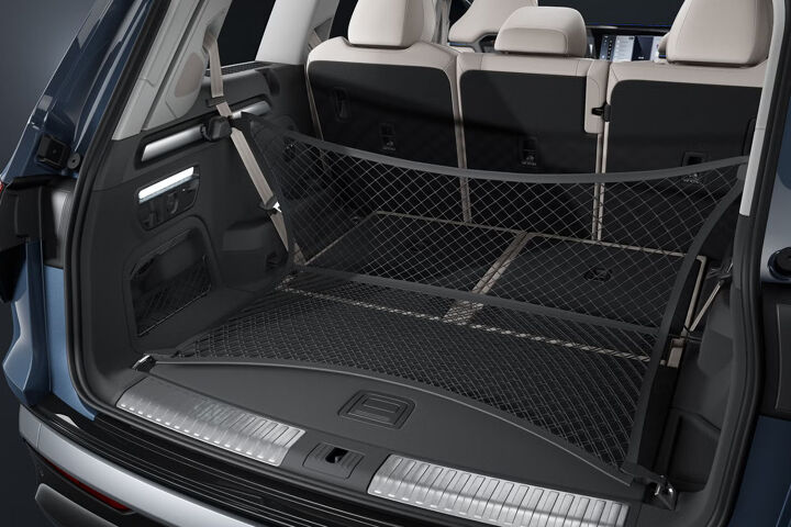 Nieuwe Audi Q7 kofferbak