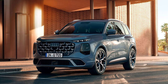 Nieuwe Audi Q7 linksvoor