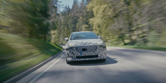 Audi A2 e-tron - hero mobile
