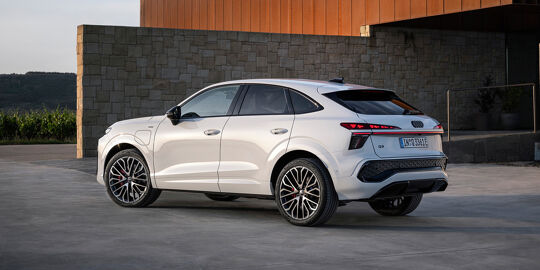 Audi Q3 - Hero Mobile
