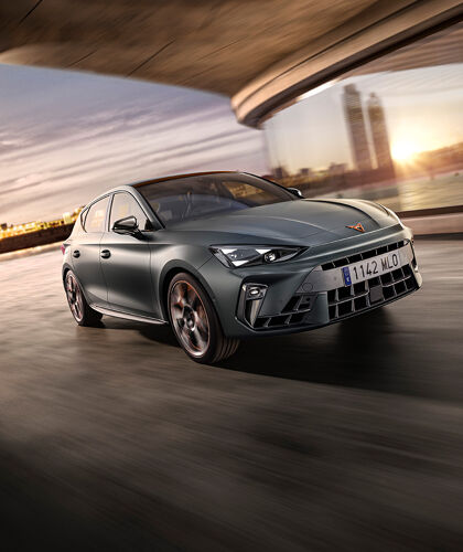 CUPRA Leon - hero