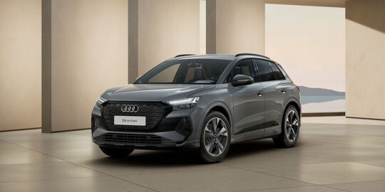 Q4 e-tron S edition competitionn