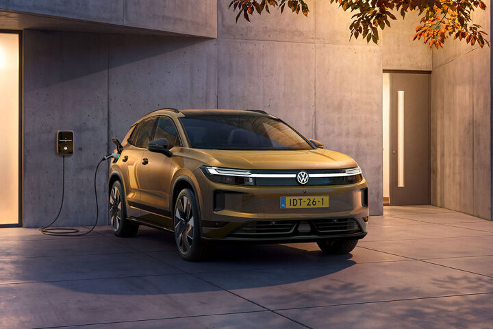 Volkswagen ID. Tiguan - laden