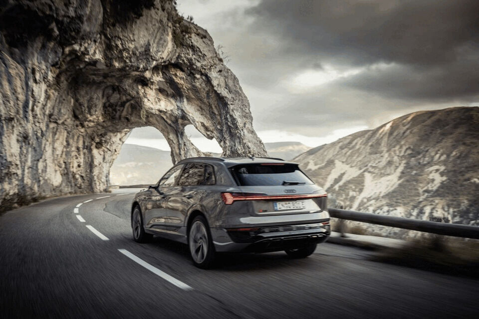Audi Q8 e-tron 07