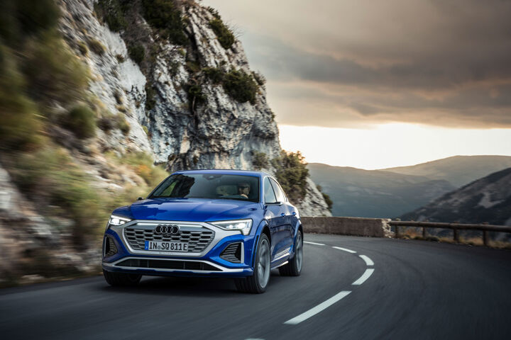 Audi Q8 e-tron 19