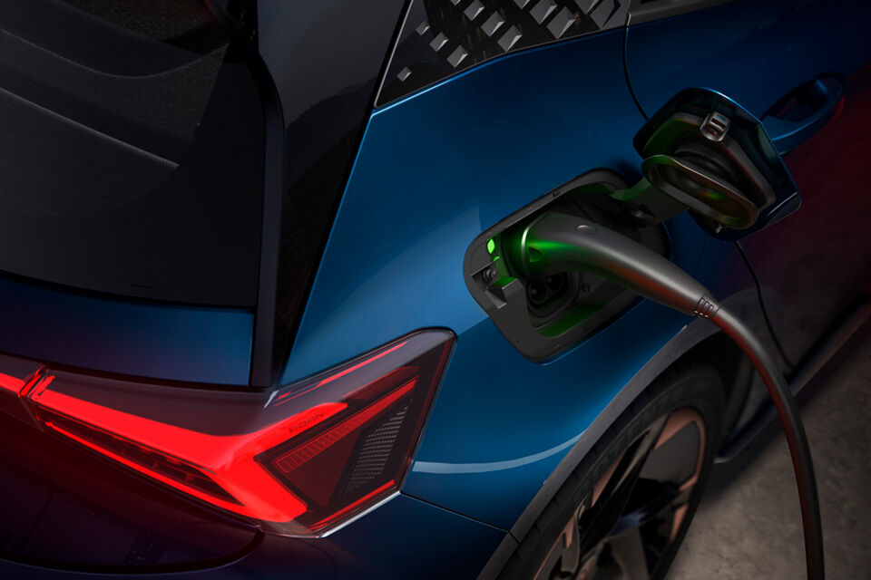CUPRA Born - laden