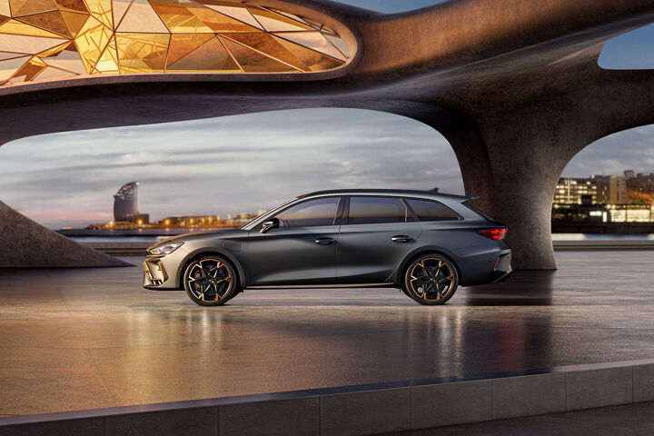 CUPRA Leon Sportstourer - exterieur