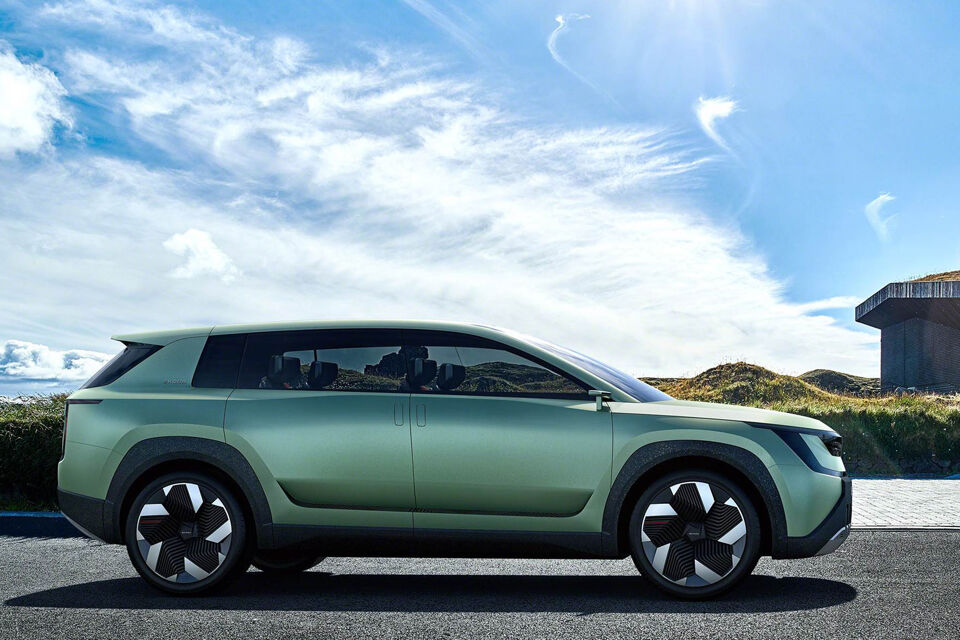 Skoda Vision 7S - zijkant