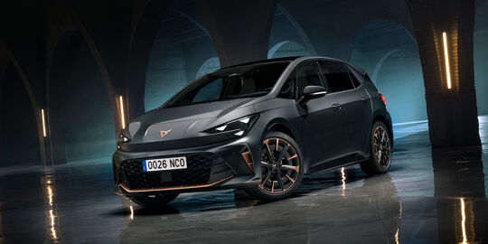 Vernieuwde CUPRA Born - zijkant