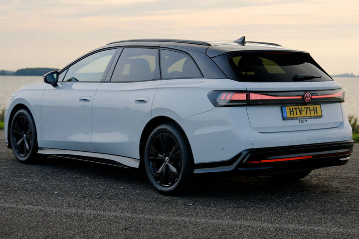 Volkswagen ID.7 Tourer - Achterkant